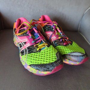 Oasics sneakers size 7